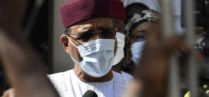 Bazoum wins Niger election as clashes erupt