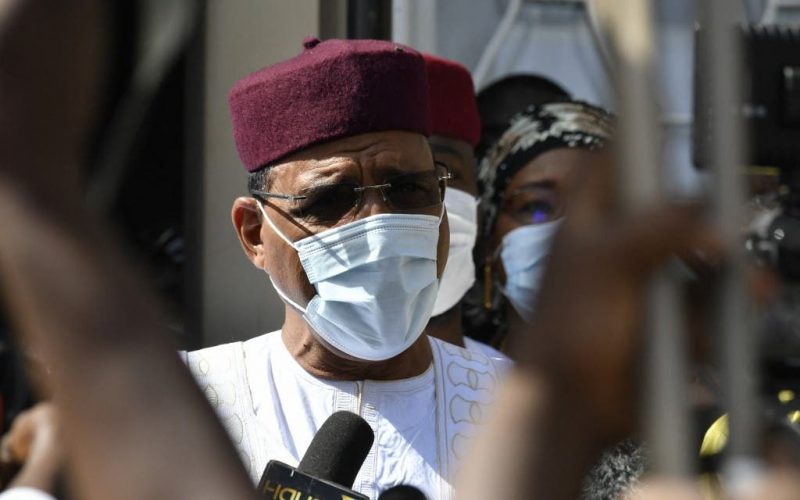 Bazoum wins Niger election as clashes erupt
