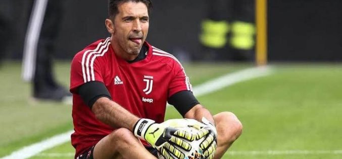 Juventus goalkeeper Buffon fined for blasphemy