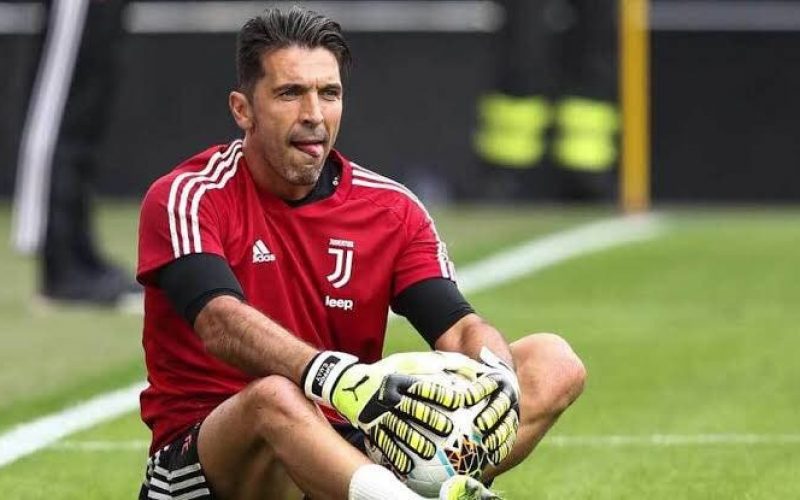Juventus goalkeeper Buffon fined for blasphemy