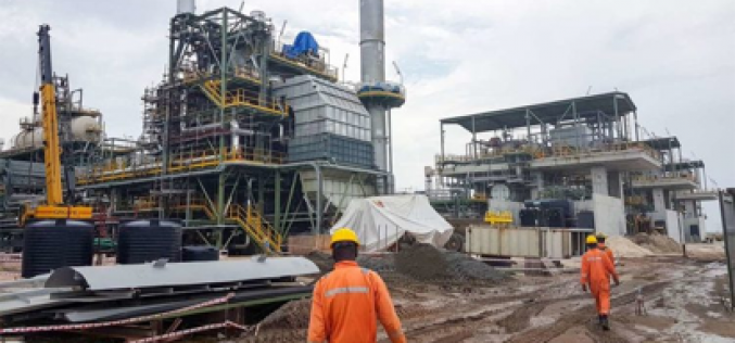UPDATED: FG to sell oil in Naira to $15bn-Dangote Refinery