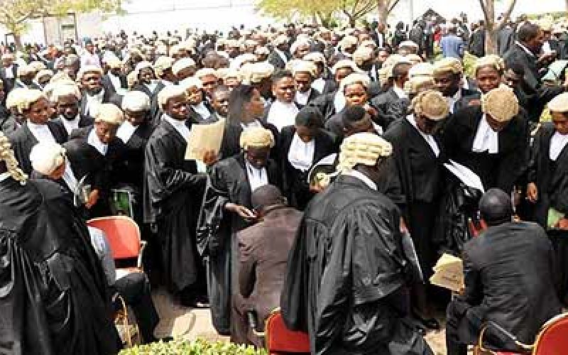 Judiciary autonomy: Lawyers march to Lagos State Governor’s Office