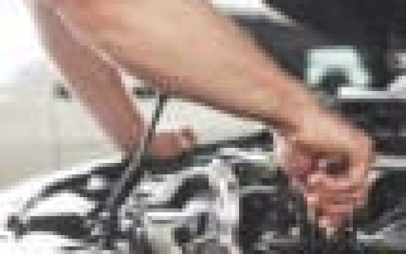 Auto mechanic in court for allegedly knocking out customer’s tooth