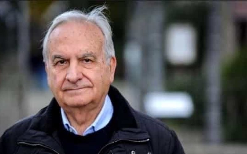 Italy mayor accused of vaccine queue-jumping resigns