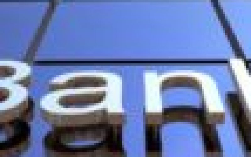 Banking industry report shows mixed development