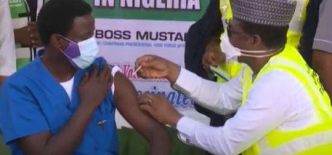 UPDATED: National Hospital doctor receives first COVID-19 vaccine jab