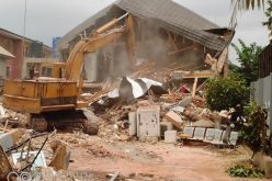 Right of way: FG demolishes shanties, illegal structures along Oshodi-Apapa expressway