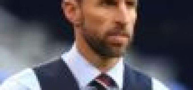 England boss Southgate says footballers should be offered vaccine soon