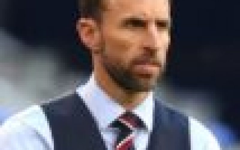England boss Southgate says footballers should be offered vaccine soon