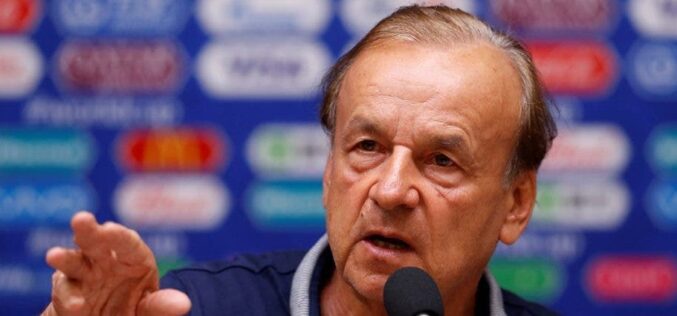 Nigerians slam Rohr, as unattached Musa gets call up, in-form Onuachu on standby