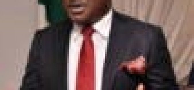 Cross River governor, Ben Ayade, threatens to dump PDP