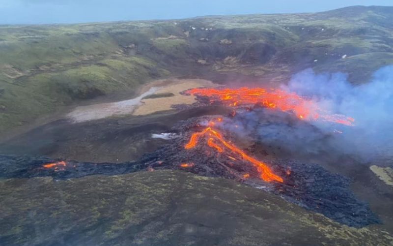 Volcano flares to life in Iceland for first time in 900 years