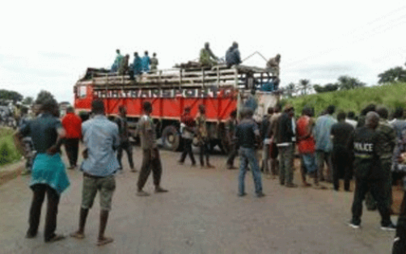 Herdsmen: Tanker drivers block Benin-Ore highway over colleagues’ killing