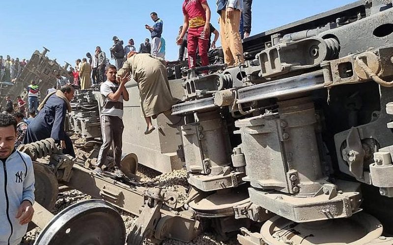 Train collision leaves at least 32 dead in Egypt