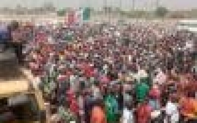 VIDEOS, PHOTOS: NLC, organised labour unions storm National Assembly in protest over minimum wage