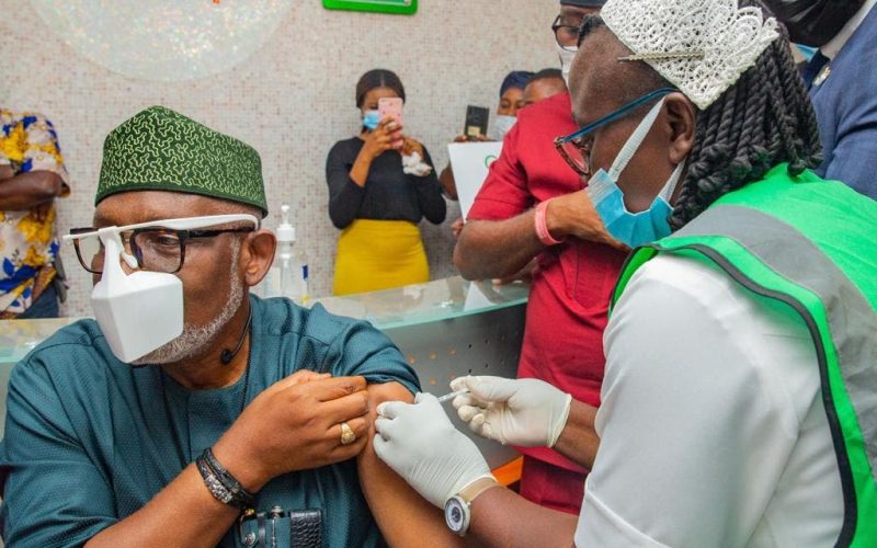 COVID-19: Akeredolu takes first jab, advises Nigerians to shun unfounded rumour about vaccine