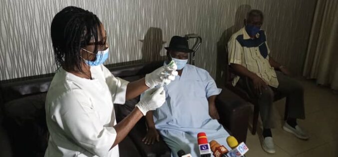 COVID-19: Edwin Clark, family members take AstraZeneca vaccine