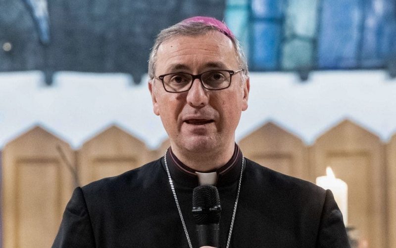 Hamburg archbishop offers to quit after report on abuse scandals