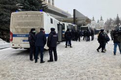More than 150 detained in Russian raid on opposition meeting