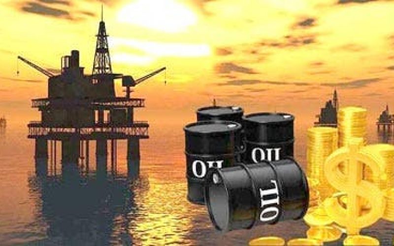 External reserves, oil price in counter trend