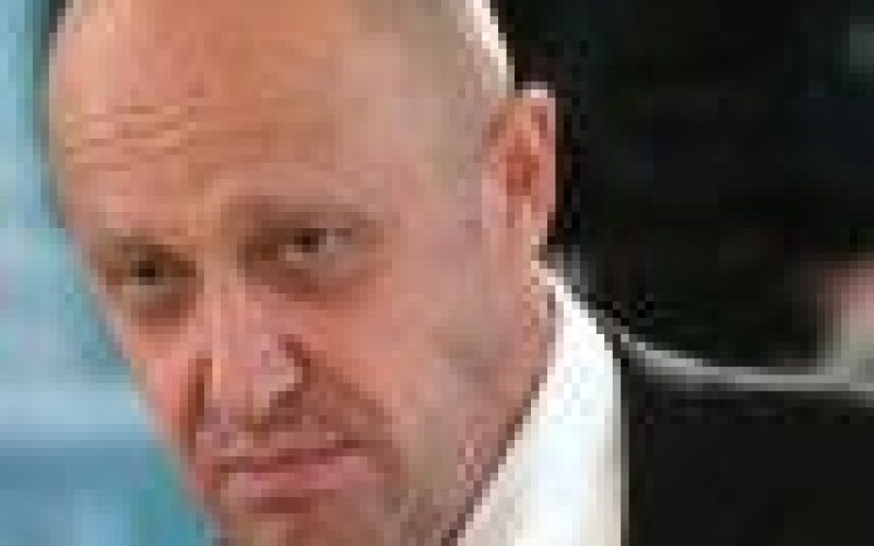 ‘Putin’s chef’ demands FBI remove him from wanted list