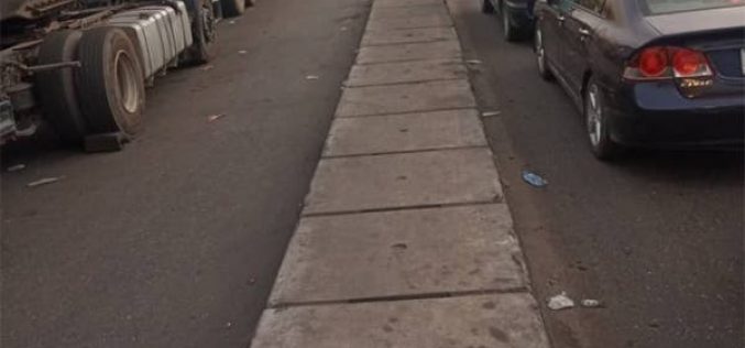 DAY 4: Sanwo-Olu quiet as Apapa-Oshodi Expressway lockdown worsens (Photos)
