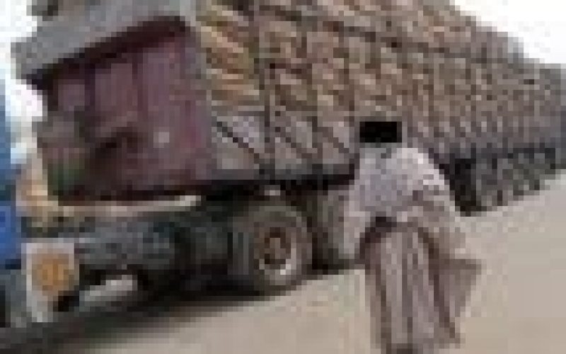 BREAKING: After 6 days, food dealers agree to lift ban on supply to South