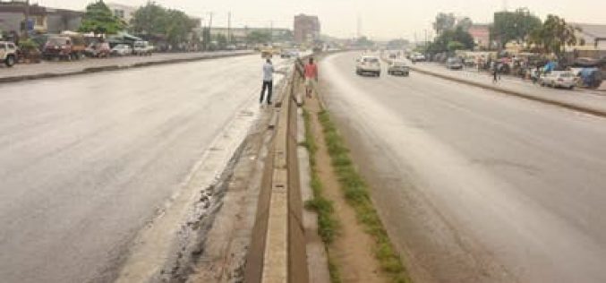FG awards section 2 of Apapa/Oshodi expressway