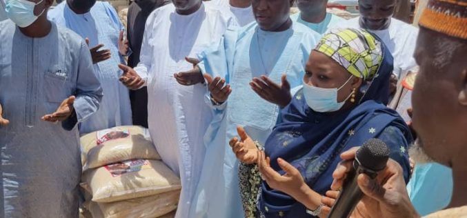 Ramadan: Borno Assembly hails Lagos Speaker for donating 10,000 bags of rice to IDPs