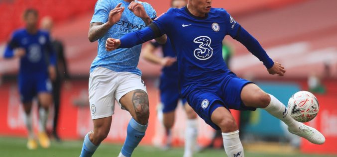FA Cup: Chelsea beat Man City to book final spot