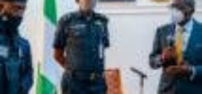 Assault: Sanwo-Olu honours police officer for professionalism