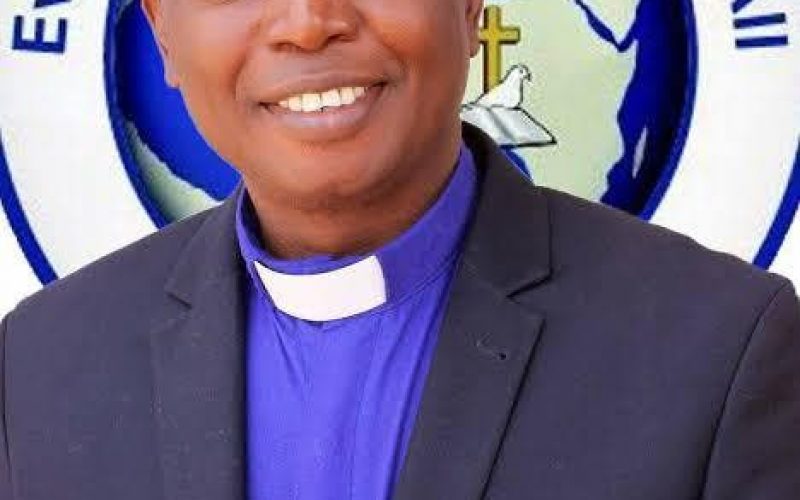 Lalong celebrates ECWA President at 58, lauds his reelection