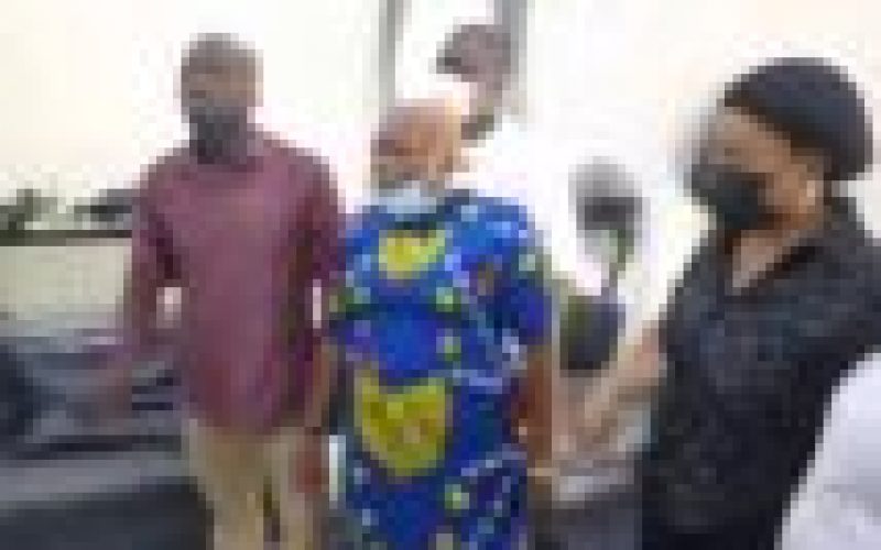 VIDEO: Emotions, chants as civil society group pay condolence visit to Joe Odumakin