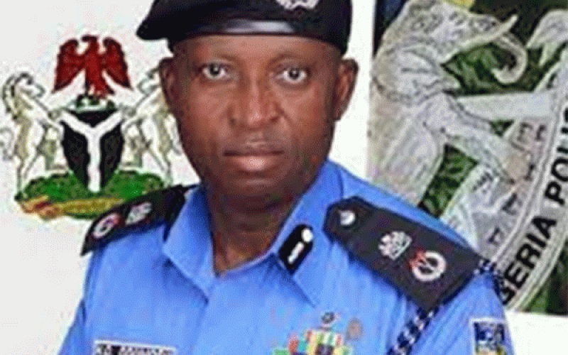 CP dismantles road blocks on Lagos-Badagry expressway
