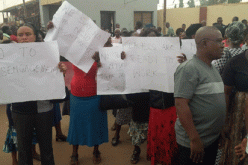 Rivers teachers protest non-payment of 5 years salaries, block Govt House
