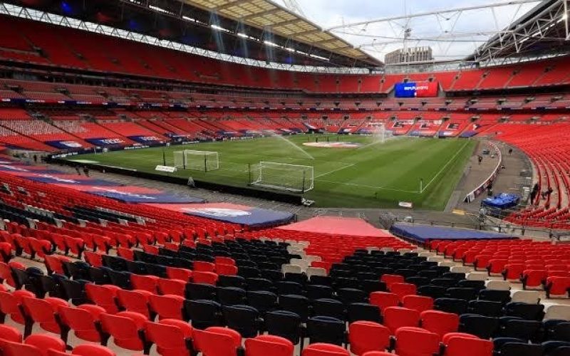 EFL open to moving play-offs to allow Champions League final at Wembley