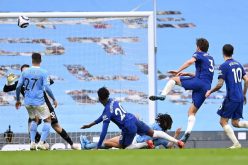 Chelsea beat Man City to extend wait for Premier League champions
