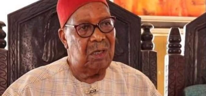 Southern Gov’s meeting: keep quiet if you don’t know what to say, Mbazulike tells Senate President