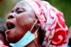 PHOTOS/VIDEOS: Parents of kidnapped Afaka students storm NASS in protests