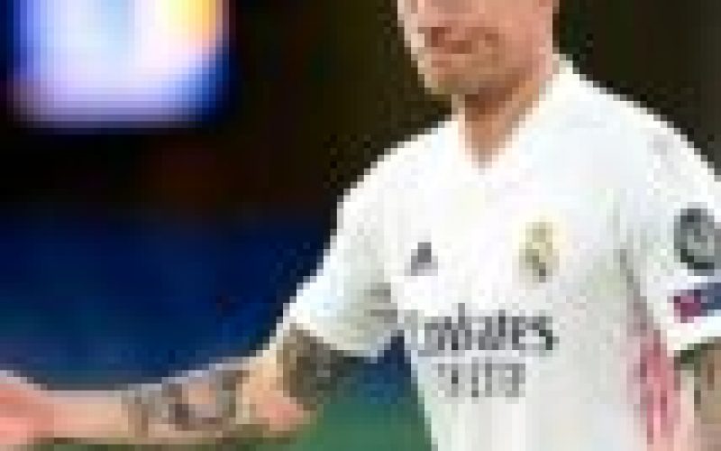 Madrid star Kroos in isolation after contact with positive COVID-19 case