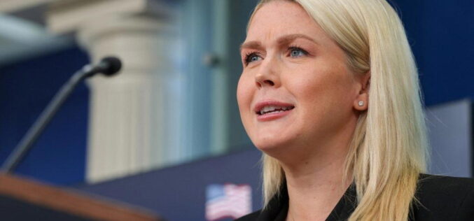 Former Trump press secretary Leavitt joins Fox News