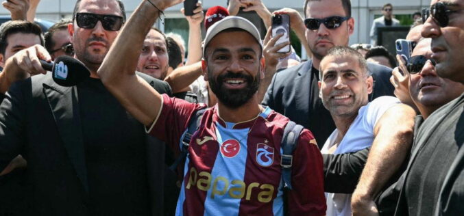 Salah arrives in Turkey for Trabzonspor talks