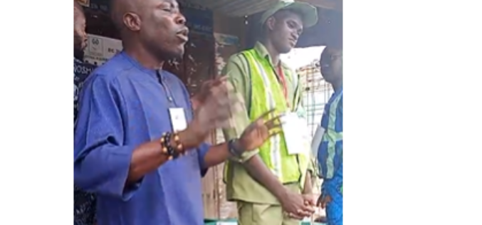 Osun Election: APC member challenges INEC over 2:34pm closure