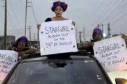 Ayra Starr’s mother promotes ‘Starr Girl’ album on Lagos streets