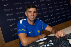 Chelsea sign goalkeeper Emiliano Martinez from Aston Villa
