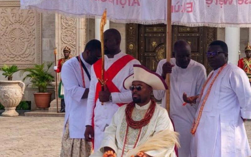 Oborevwori hails peaceful virtues of Olu of Warri 