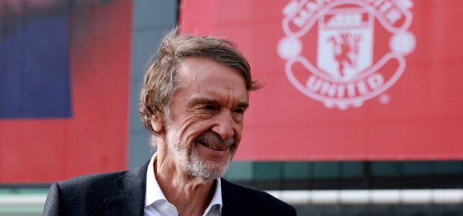 Man Utd sign record £20m sponsorship deal for training kit