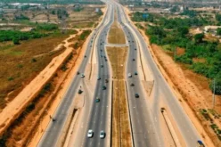 147 structures to be affected by coastal highway service lane