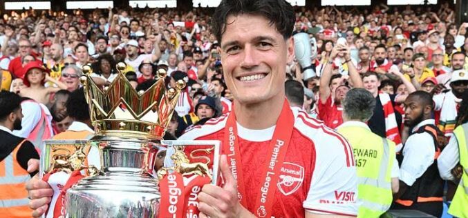 Everton sign Denmark midfielder Norgaard from Arsenal