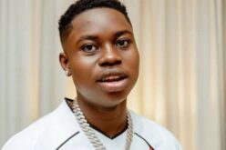 My parents brought their lovers to my wedding – Peller